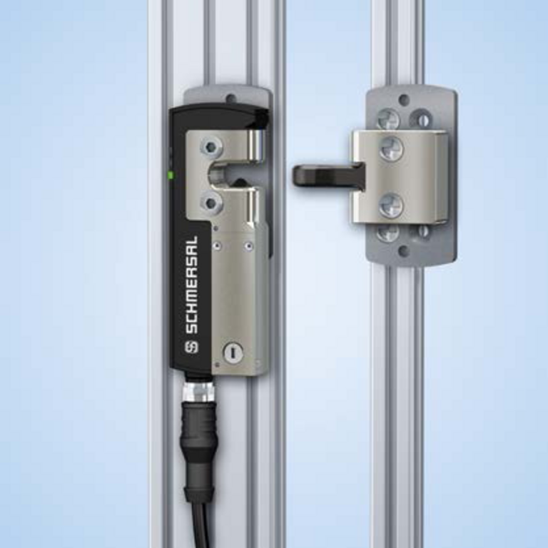AZM40 with mounting plates