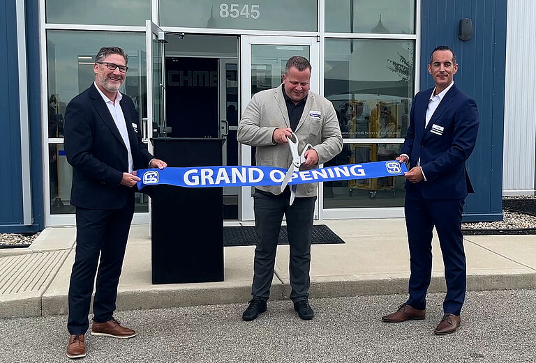 photo, ribbon cutting 